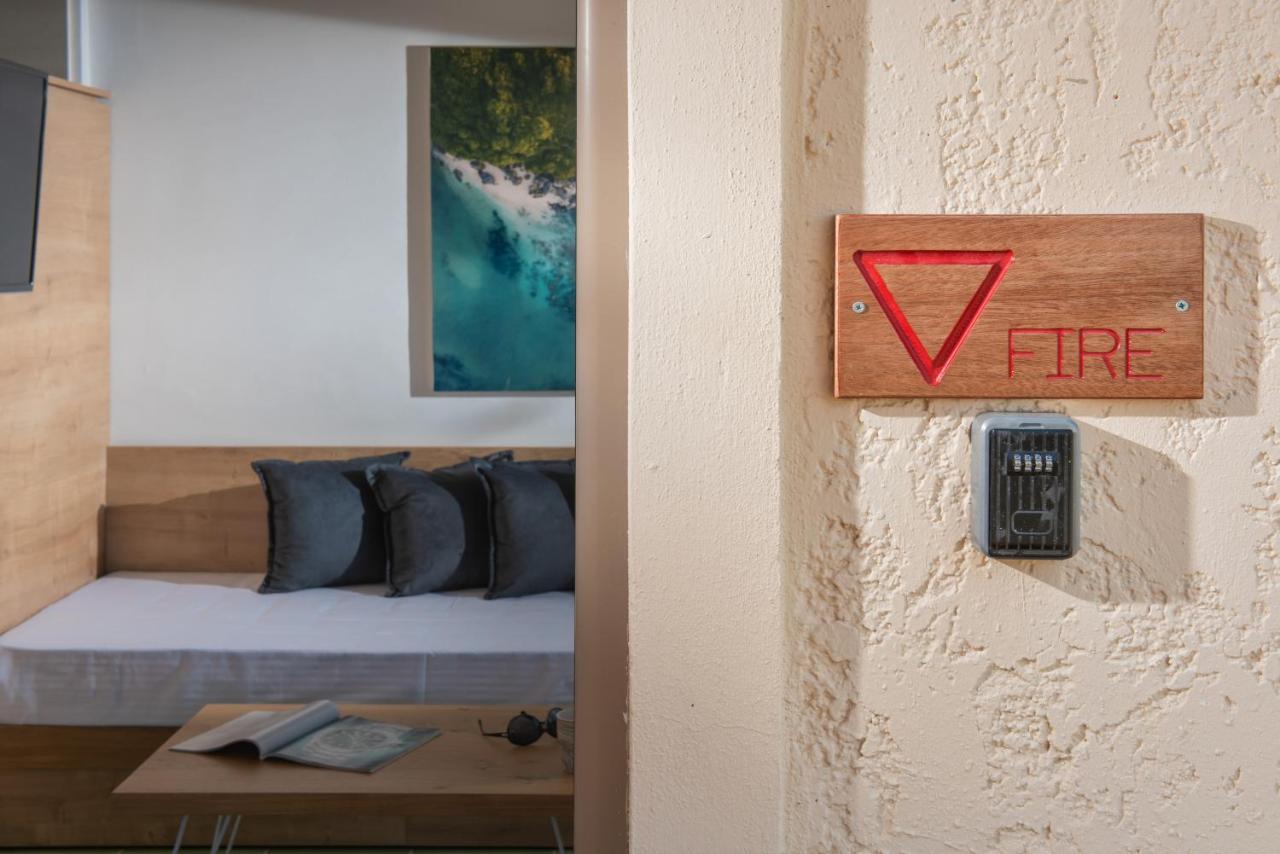 4 Elements Holiday Homes Hersonissos  Bagian luar foto